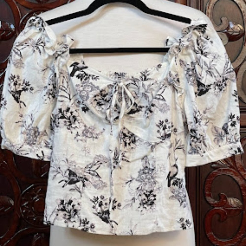 Who What Wear Short Sleeve Ruffle Top